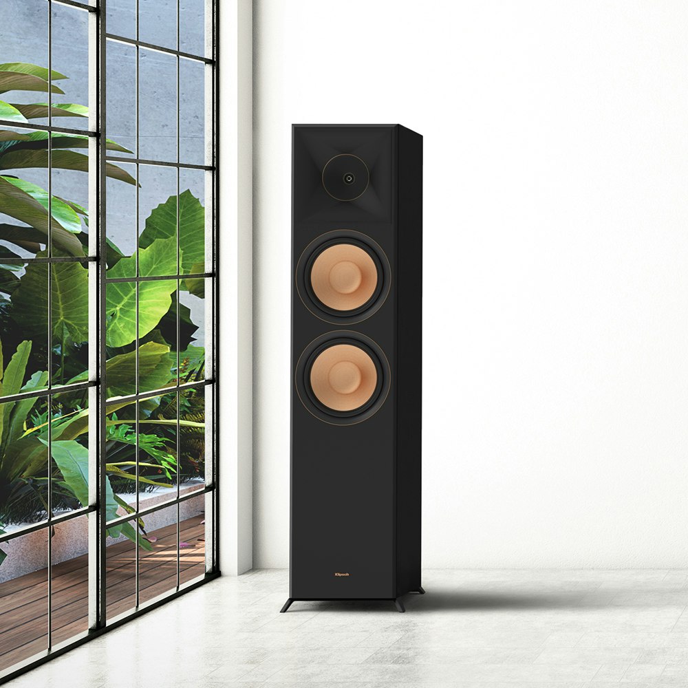 Reference Premiere Speaker in large white room 1